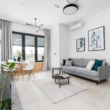 En Apartment Podolsze